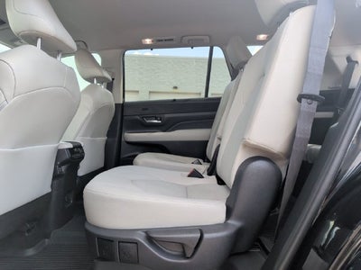 2024 Toyota Grand Highlander XLE