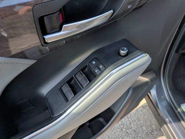 2022 Toyota Highlander Limited