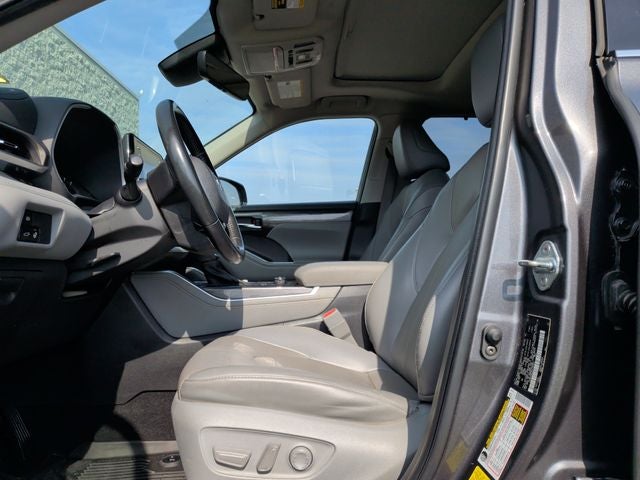 2022 Toyota Highlander Limited