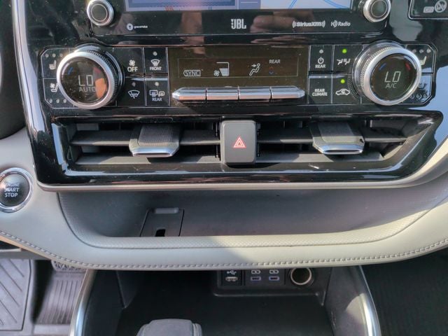 2022 Toyota Highlander Limited