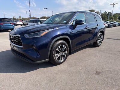 2021 Toyota Highlander XLE