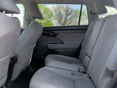 2023 Toyota Highlander L