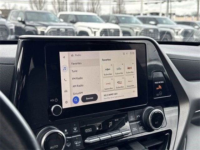 2023 Toyota Highlander L