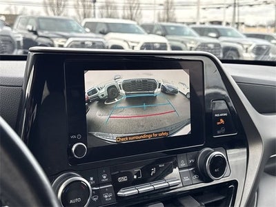 2023 Toyota Highlander L