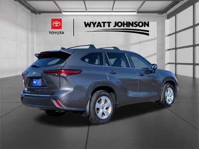 2023 Toyota Highlander L