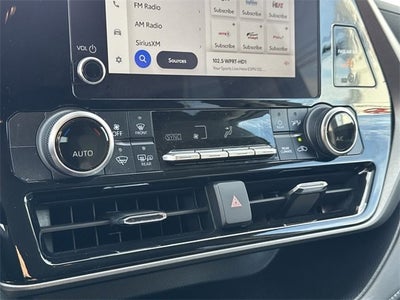 2023 Toyota Highlander L