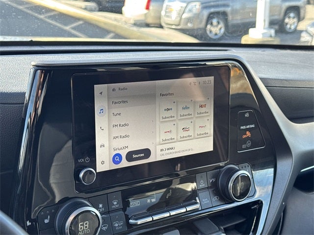 2024 Toyota Highlander LE