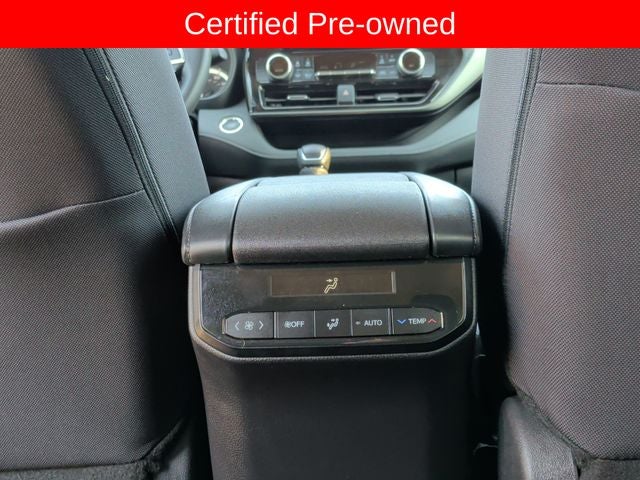 2025 Toyota Highlander LE