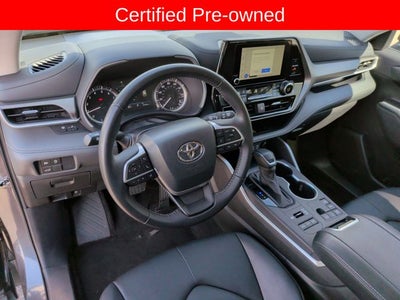 2025 Toyota Highlander XLE