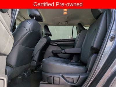 2025 Toyota Highlander XLE