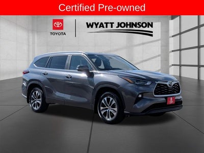 2025 Toyota Highlander XLE