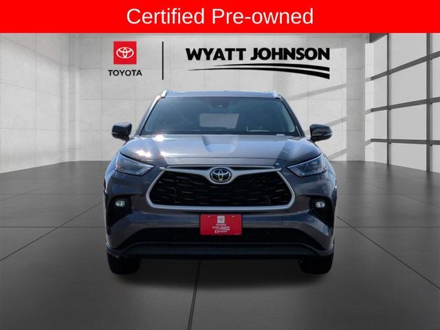 2025 Toyota Highlander XLE