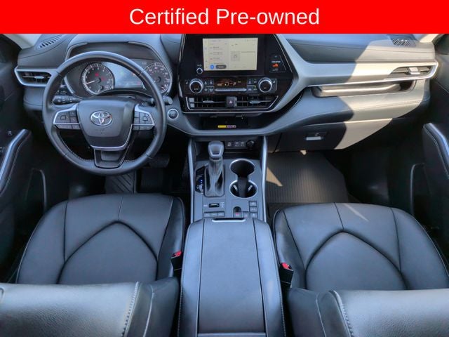 2025 Toyota Highlander XLE