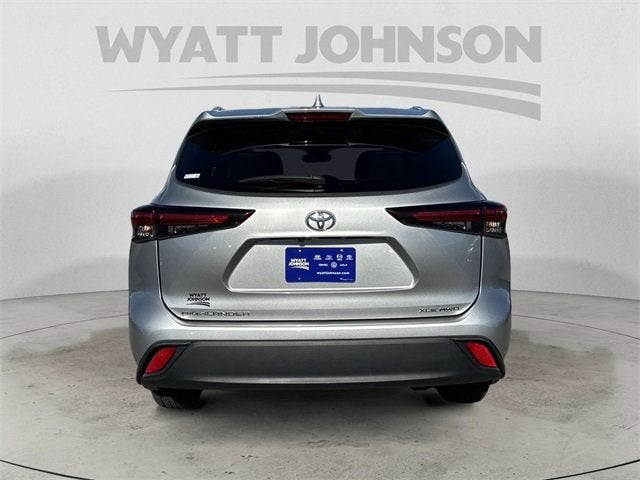 2024 Toyota Highlander XLE