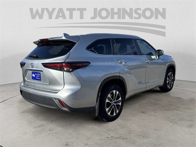 2024 Toyota Highlander XLE