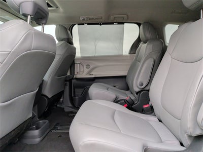 2024 Toyota Sienna XLE