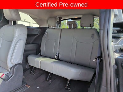 2025 Toyota Sienna XLE 8 Passenger