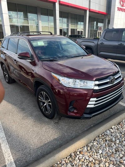 2018 Toyota Highlander LE