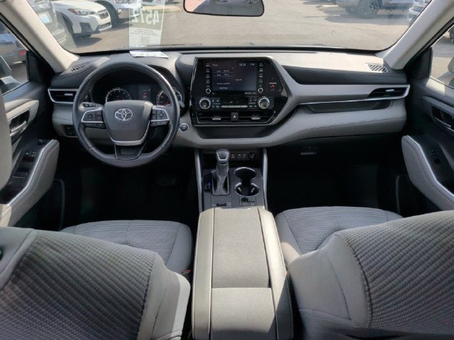 2022 Toyota Highlander LE