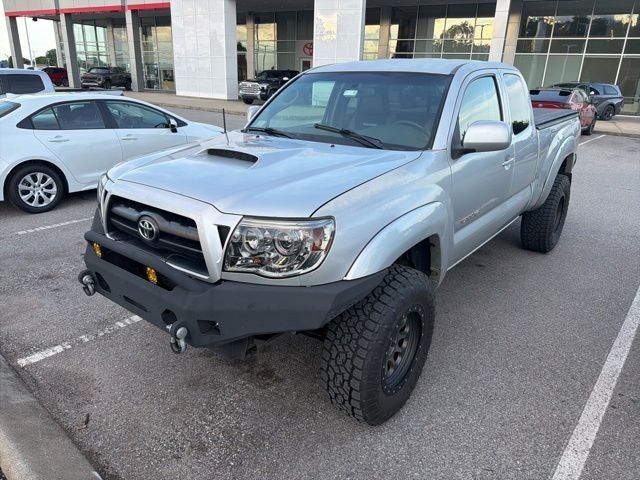 2005 Toyota Tacoma's photo