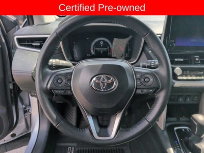 2025 Toyota Corolla Cross XLE