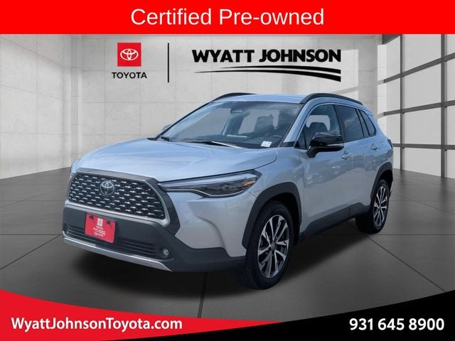 2025 Toyota Corolla Cross XLE