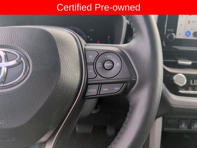 2025 Toyota Corolla Cross XLE