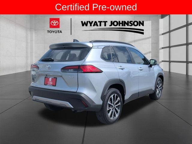2025 Toyota Corolla Cross XLE