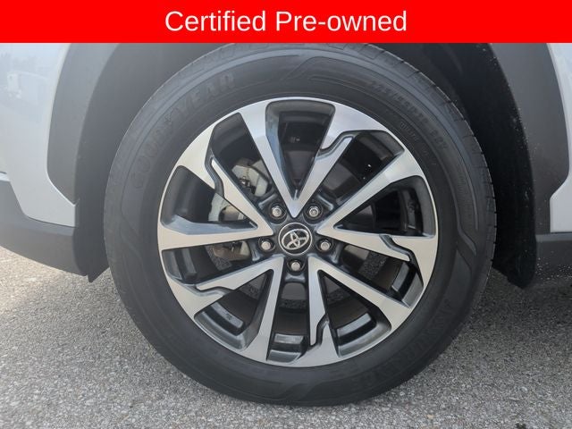 2025 Toyota Corolla Cross XLE