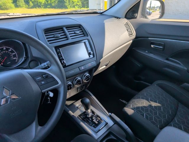 2024 Mitsubishi Outlander Sport 2.0 ES