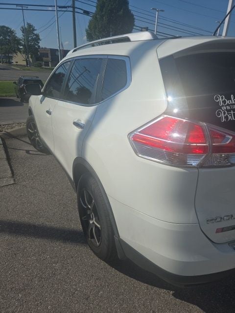 2016 Nissan Rogue S