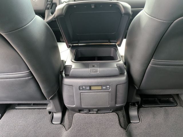 2022 Nissan Armada SL