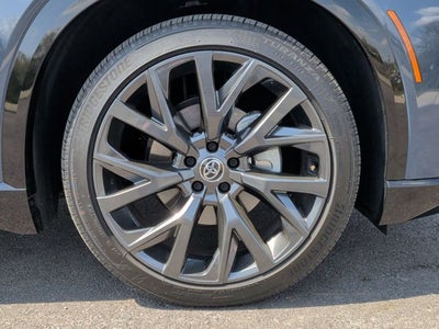 2025 Toyota Crown Signia Limited