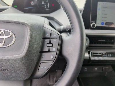 2025 Toyota Prius LE