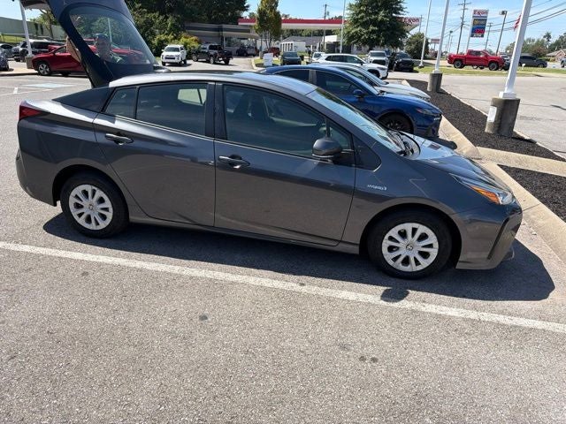 2019 Toyota Prius L