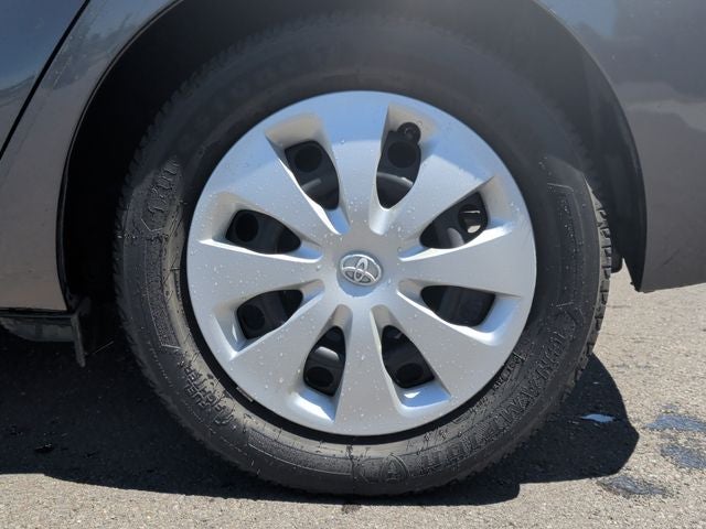 2014 Toyota Prius c Two