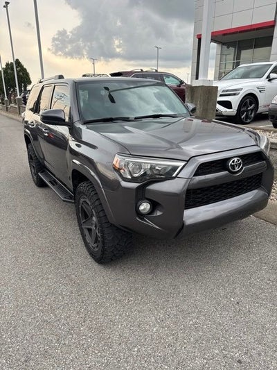 2019 Toyota 4Runner SR5