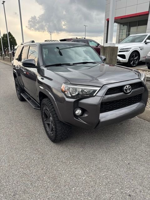 2019 Toyota 4Runner SR5
