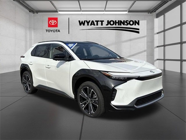 2025 Toyota bZ4X Limited