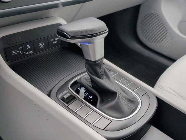 2024 Hyundai Kona SE