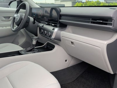 2024 Hyundai Kona SE