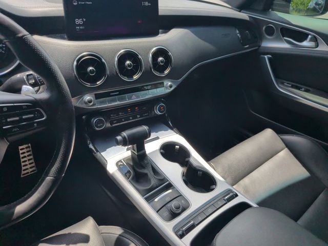 2022 Kia Stinger GT1