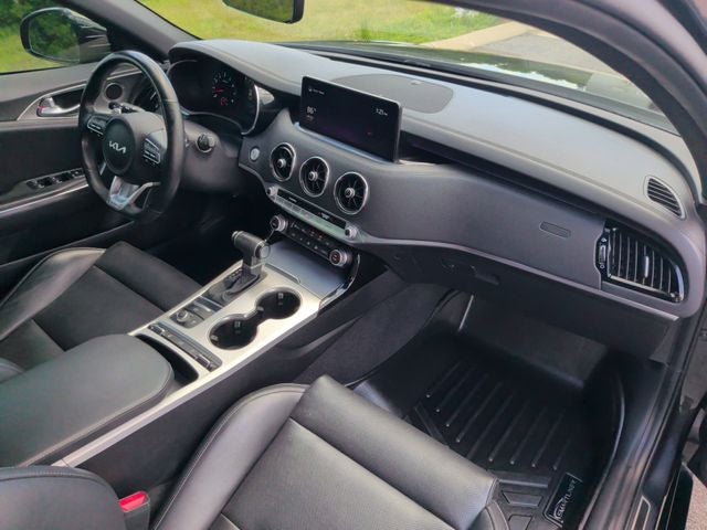 2022 Kia Stinger GT1