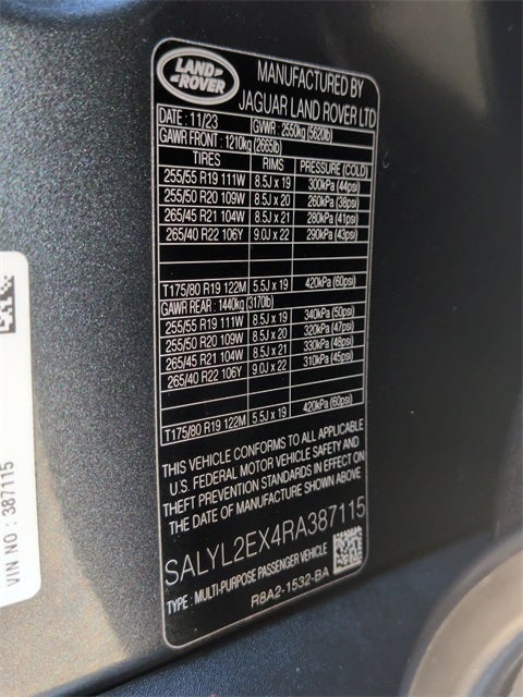 2024 Land Rover Range Rover Velar Dynamic SE