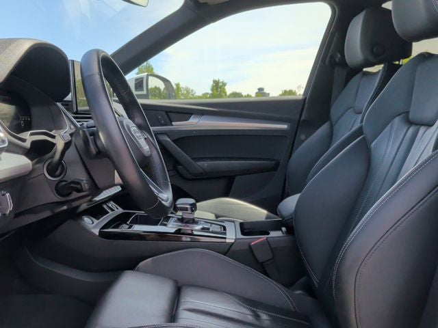 2025 Audi Q5 45 S line Premium quattro