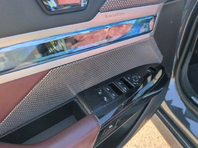 2023 BMW 7 Series 760i xDrive