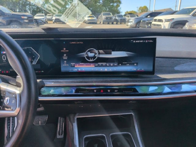 2023 BMW 7 Series 760i - Photo 16