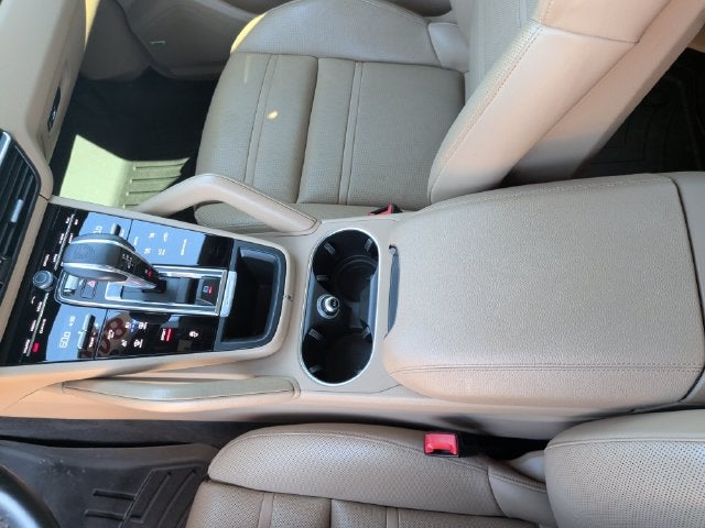 2021 Porsche Cayenne Base