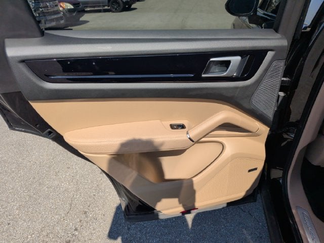 2021 Porsche Cayenne Base