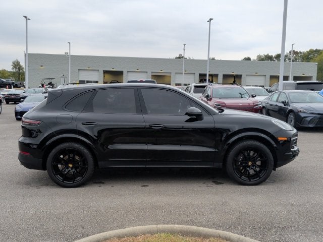 2021 Porsche Cayenne Base